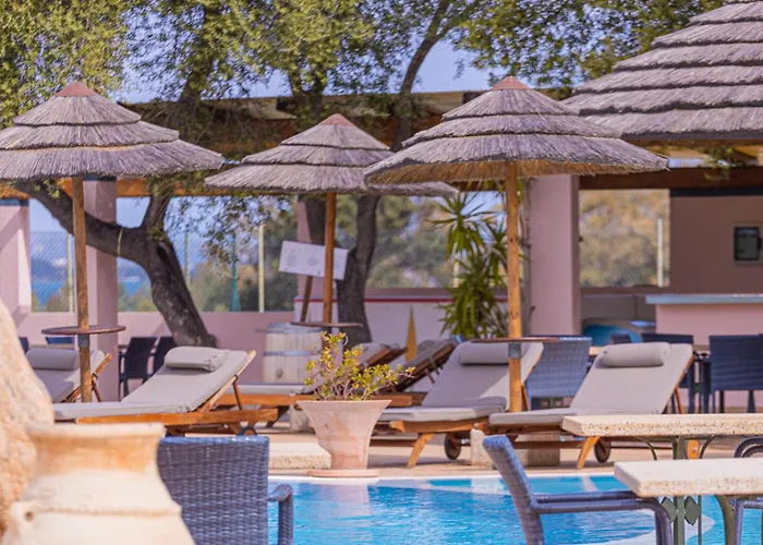 With Swimming Pool Near Baja Sardinia